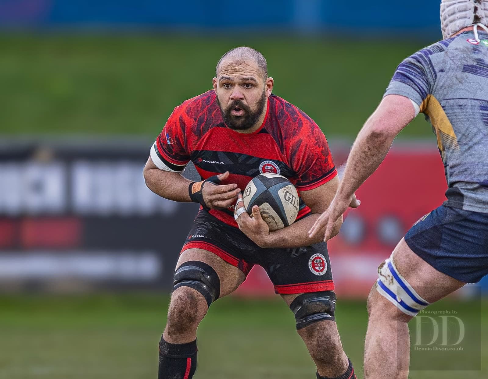 Morgan Dawes carrying the ball in Birmingham Moseley colours